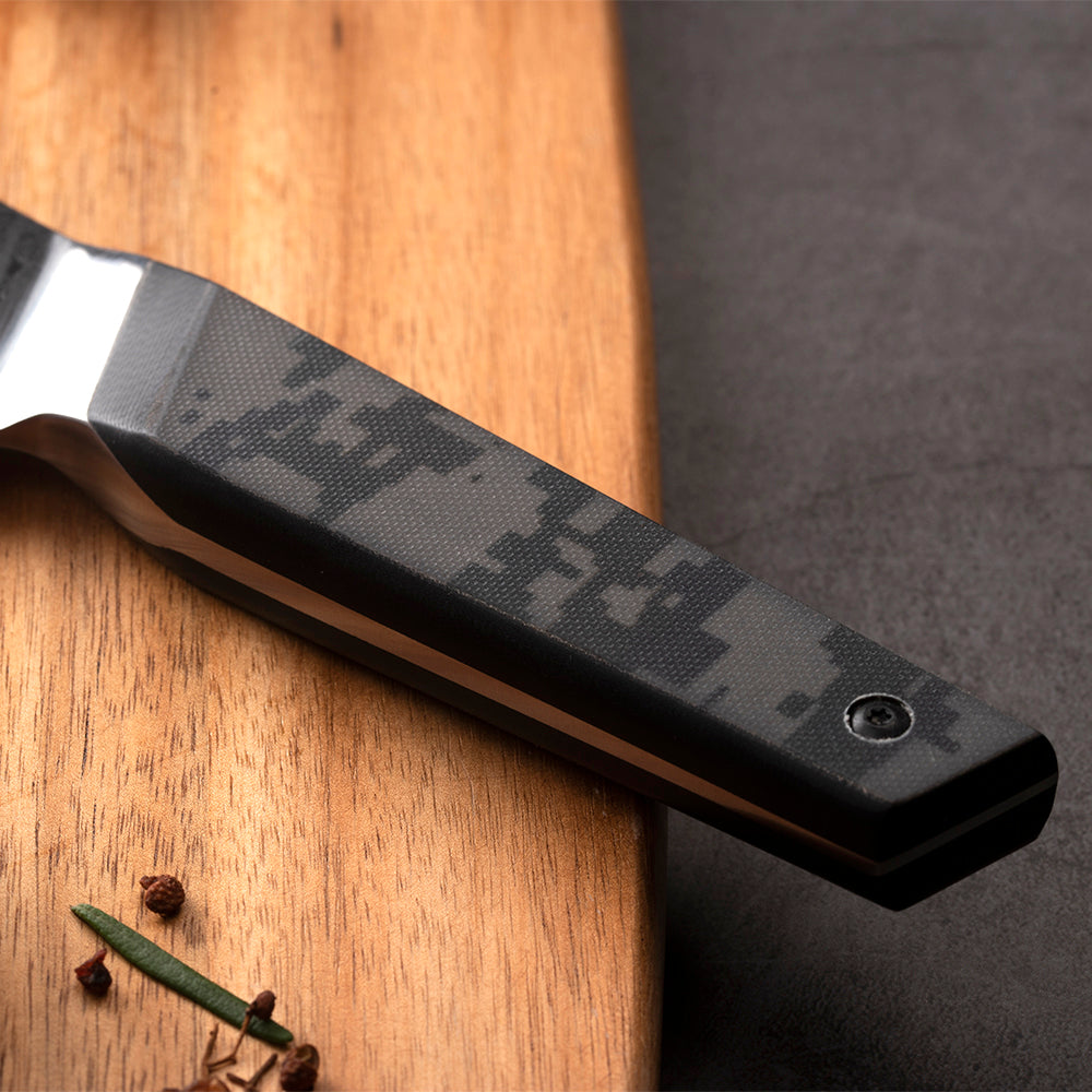 Cuchillo Santoku #7 “Centinela” – Damasco 67 capas, núcleo 10Cr.
