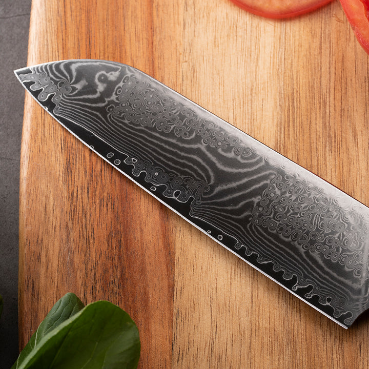 Cuchillo Santoku #7 “Centinela” – Damasco 67 capas, núcleo 10Cr.