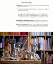 Cargar imagen en el visor de la galería, A Bartender&#39;s Guide to the World: Cocktails and Stories from 75 Places.