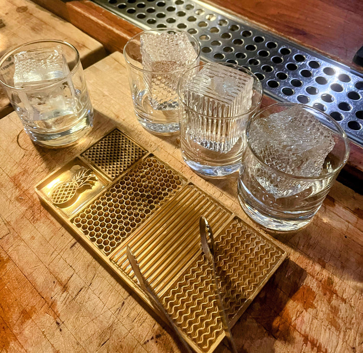 El plato Ice Designer, Placa de bronce para Hielo.