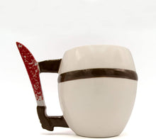 Cargar imagen en el visor de la galería, Silver Buffalo Warner Bros Friday The 13th Jason Máscara con cuchillo de cerámica para café esculpido 3D,