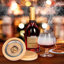 Cargar imagen en el visor de la galería, Kit Ahumador de cócteles, cuatro tipos de chips ahumadores de madera para whisky y bourbon.
