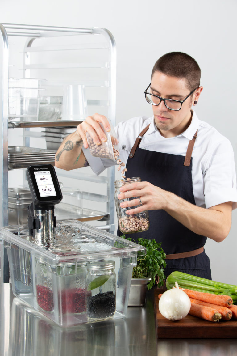 EL CIRCULADOR DE INMERSIÓN HYDROPRO™ PLUS Sous Vide (sin cubeta)