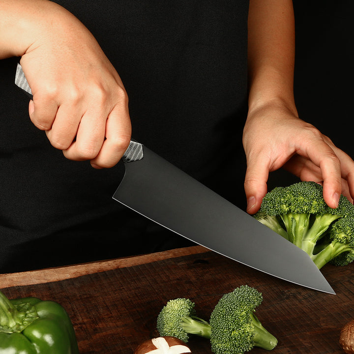 Cuchillo Kiritsuke negro mate #8, acero 440C con revestimiento de titanio invertido