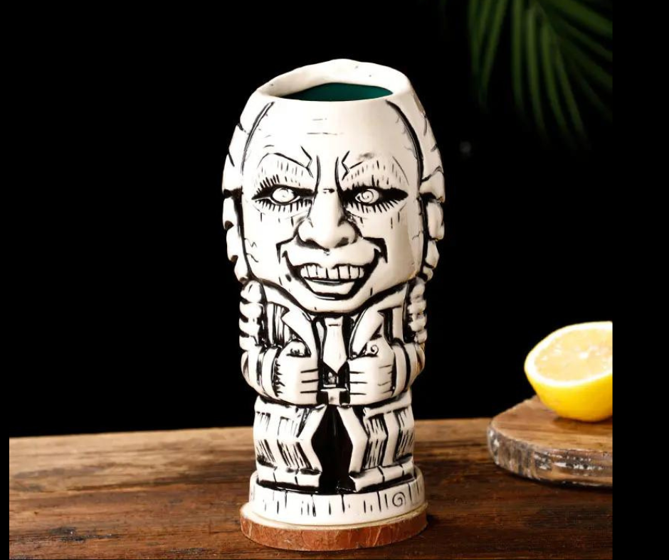 Geeki Tikis Beetlejuice - Taza de cerámica oficial Beetlejuice Tiki Style | Capacidad para 18 onzas