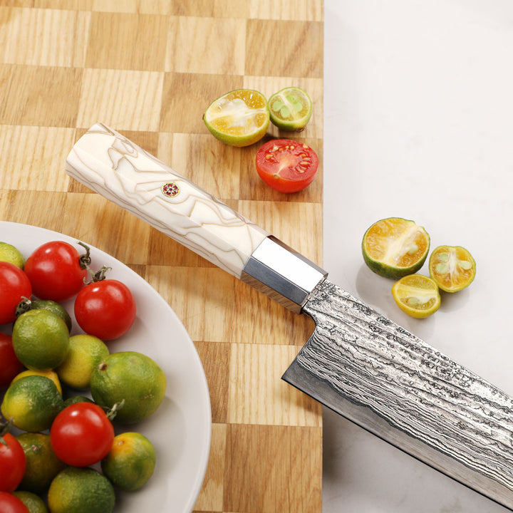 Cuchillo Santoku #7 "ALBA" – Damasco de 67 Capas, núcleo 10Cr.