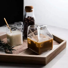 Cargar imagen en el visor de la galería, Vasos de cóctel de 340ml, vasos de whisky, con forma de caja de leche (SET X 6)