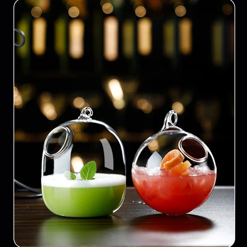 Vaso de Cóctel colgante de vidrio para Martini 320ml con soporte.