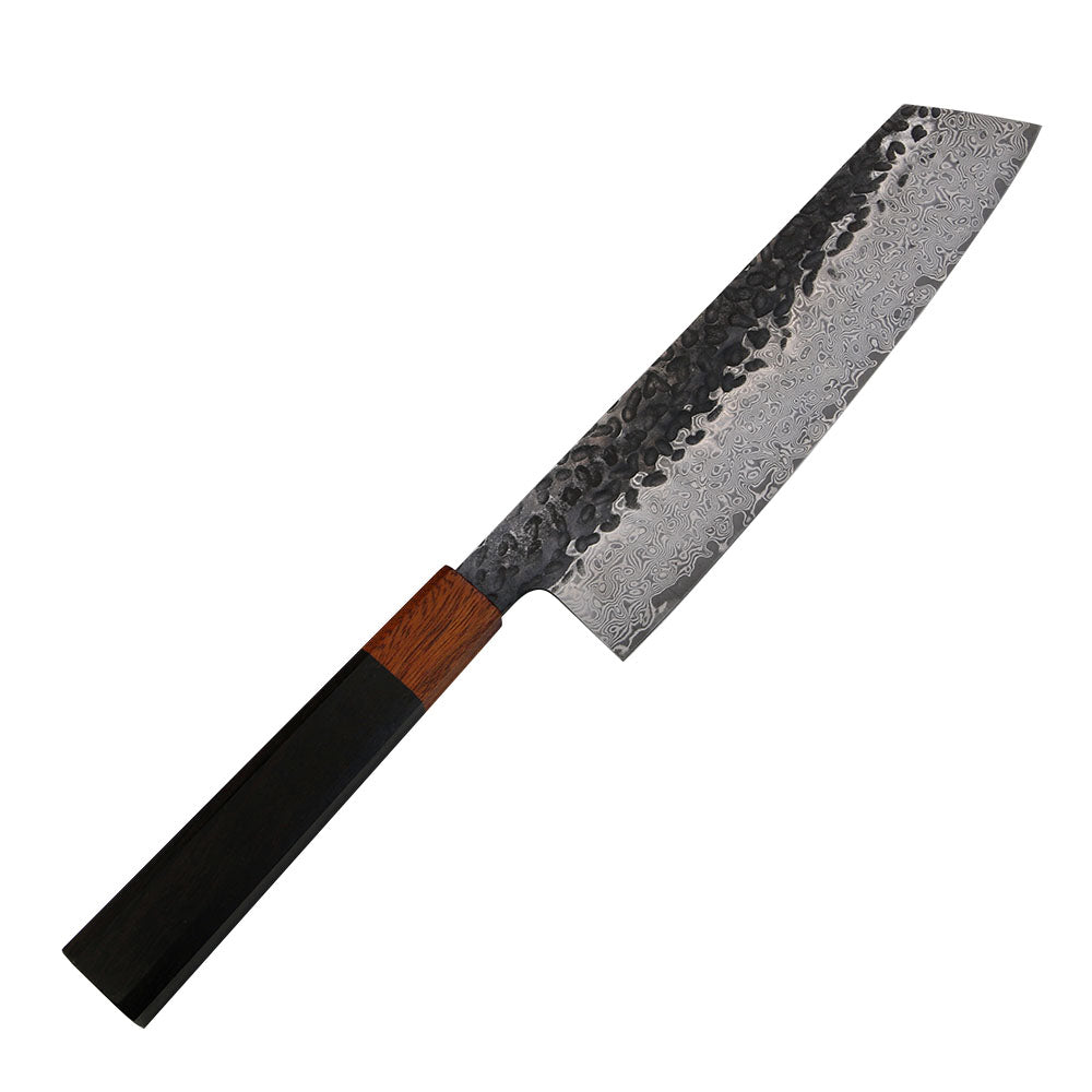 Cuchillo kiritsuke #7, 67 capas Damasco, acabado de martillo Korouchi.