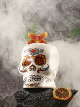 Cargar imagen en el visor de la galería, Soul-taza Tiki de cerámica con forma de calavera y flores 450ml, recipiente Molecular para cóctel, Hotel americano.