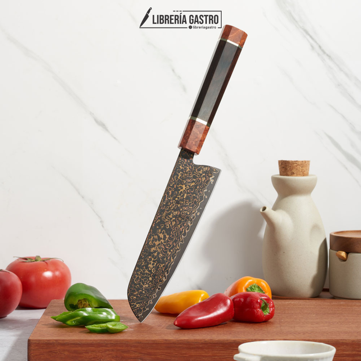 Cuchillo Santoku #7 Japones, Damasco 37 capas, núcleo 10Cr15CoMoV.