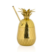 Cargar imagen en el visor de la galería, Taza cóctel de piña chapada en oro. 890 ml