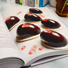 Cargar imagen en el visor de la galería, La escuela de pastelería. Le Cordon Bleu®