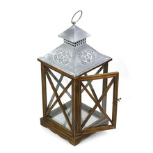Cargar imagen en el visor de la galería, Farol de madera para decoración en tono natural- l

52cm
