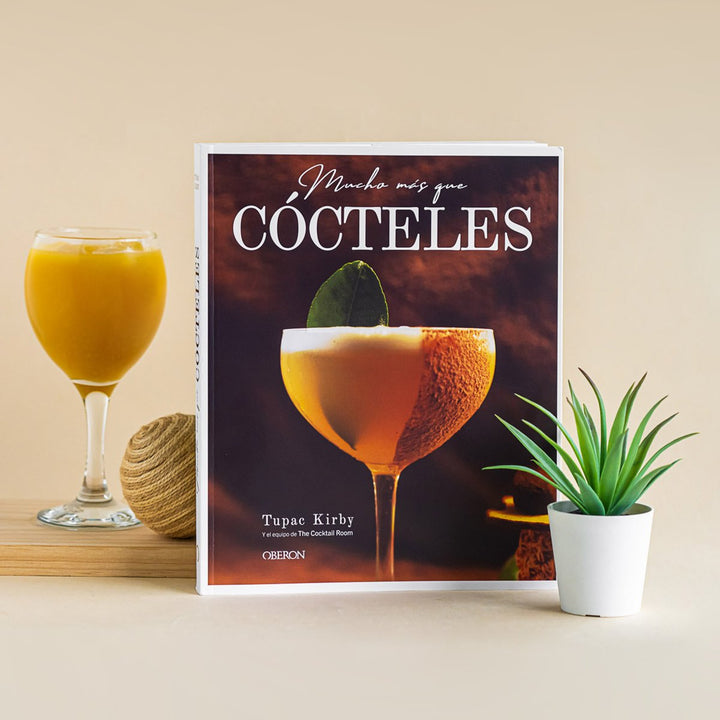 MUCHO MAS QUE COCTELES