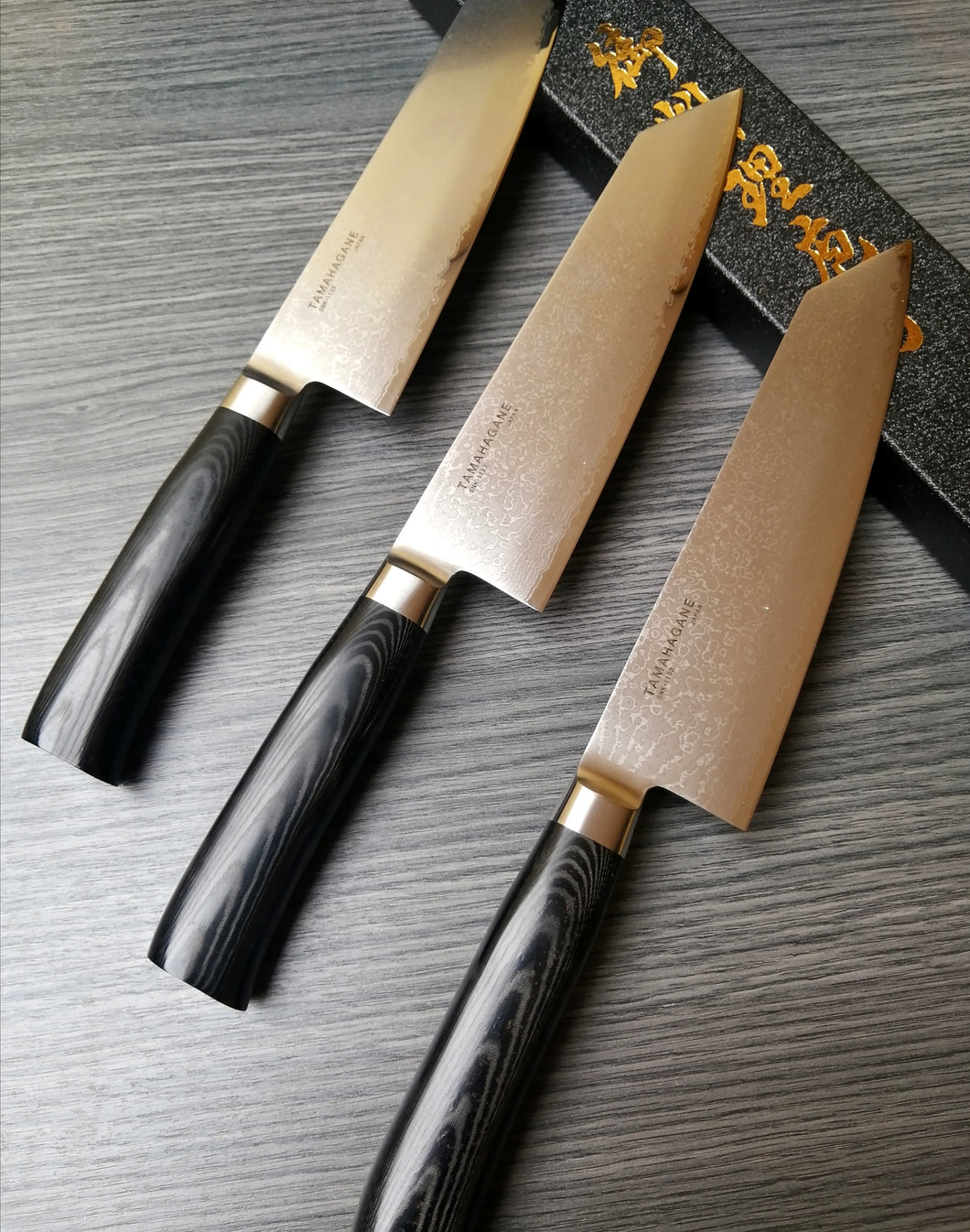 CUCHILLO KENGATA DAMASCO 63 CAPAS