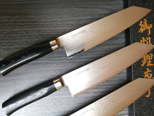 Cargar imagen en el visor de la galería, CUCHILLO KENGATA DAMASCO 63 CAPAS