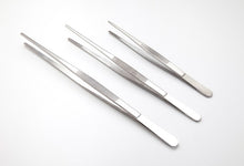 Cargar imagen en el visor de la galería, PINZAS LARGAS acero inox 20 cm
